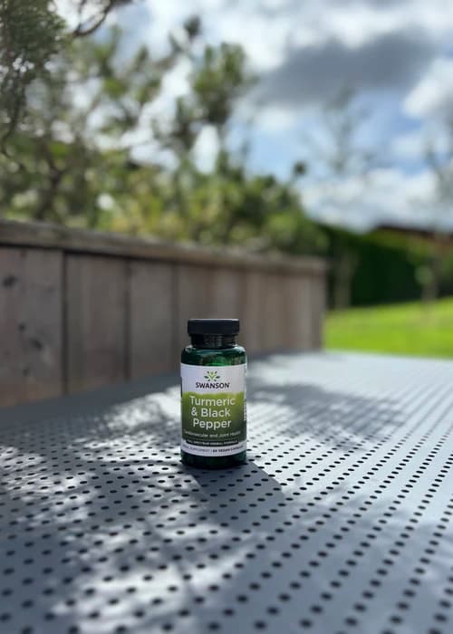 Ciberžolė (Turmeric) su juoduoju pipiru Swanson, 60 kaps.